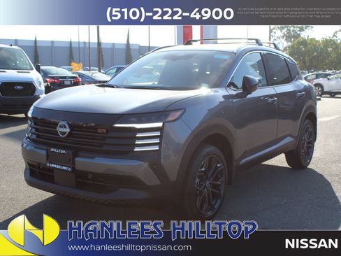 New 2026 Nissan Kicks SR w/ Illumination Package FWD image 3