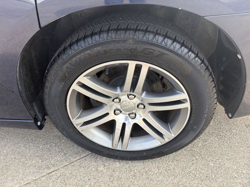 Used 2013 Dodge Charger SXT RWD image 10