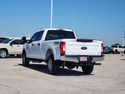 Used 2017 Ford F250 XL w/ Power Equipment Group AWD/4WD image 5