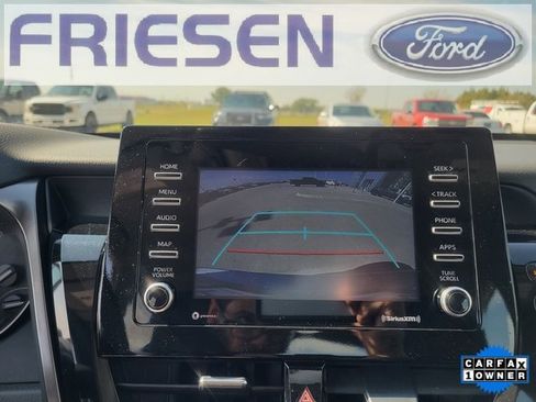 Used 2024 Toyota Camry SE image 19