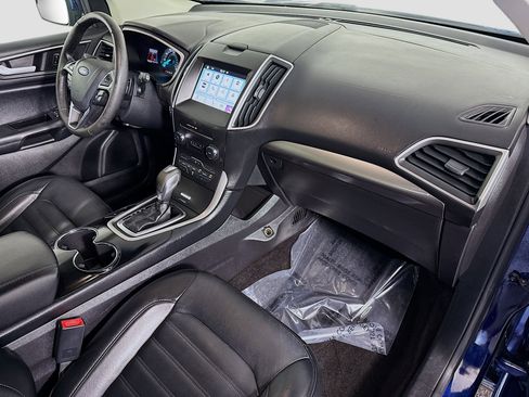 Used 2016 Ford Edge SEL w/ Equipment Group 201A image 30