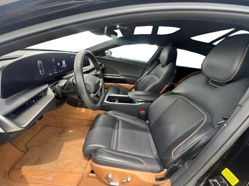 Used 2025 Lucid Air Touring AWD/4WD image 10