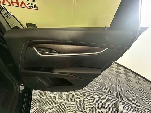 Used 2019 Cadillac XTS Luxury image 20