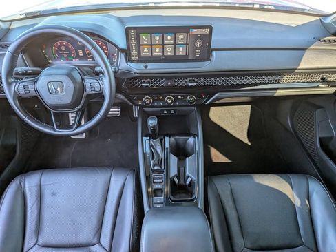 Used 2023 Honda Accord Sport image 25