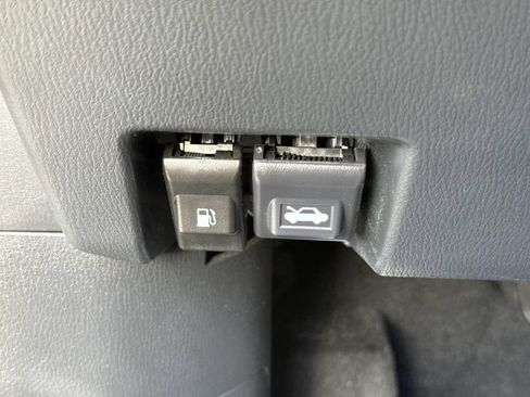 Used 2024 MAZDA CX-5 Carbon Edition image 46