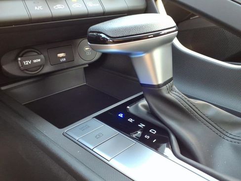 New 2026 Hyundai Elantra SE w/ Cargo Package FWD image 9