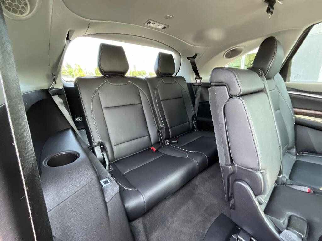 Certified 2020 Acura MDX w/ Technology Package AWD/4WD image 15