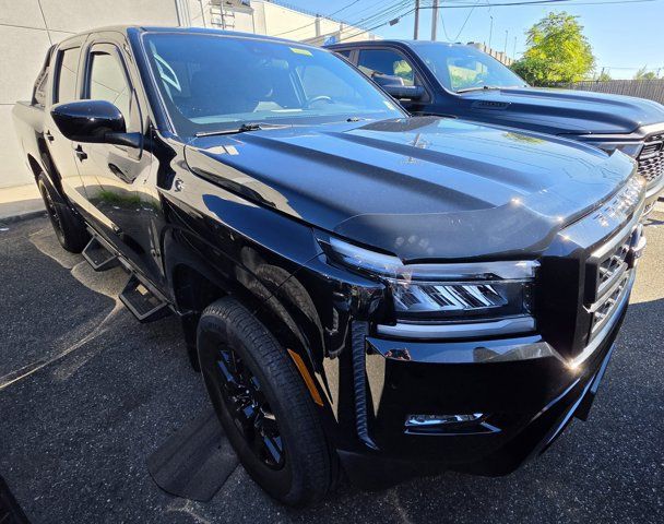 Used 2023 Nissan Frontier SV w/ Midnight Edition Package AWD/4WD image 1