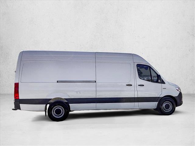 Used 2024 Mercedes-Benz eSprinter 170 Cargo image 4