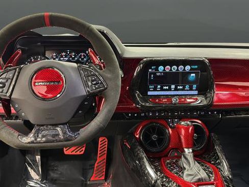 Used 2017 Chevrolet Camaro SS RWD image 11