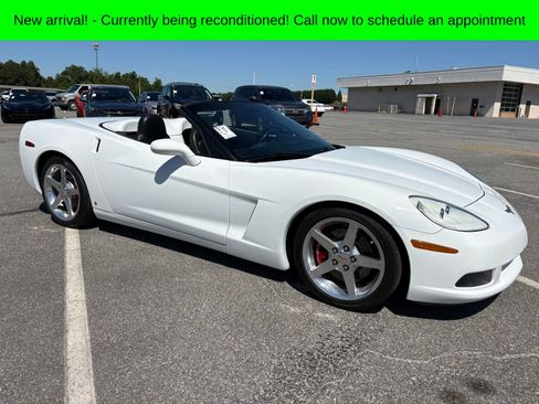 Used 2006 Chevrolet Corvette Convertible w/ Preferred Equipment Group RWD image 1