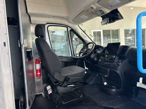 Used 2024 RAM ProMaster 3500 w/ Delivery Van Package FWD image 22
