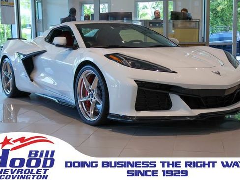 Used 2024 Chevrolet Corvette E-Ray w/ ZER Performance Package AWD/4WD image 1