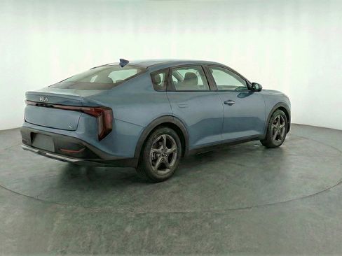Used 2025 Kia K4 FWD image 9