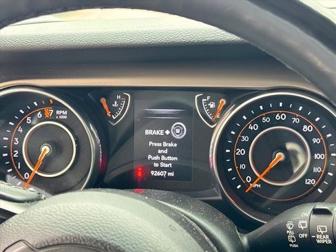 Used 2018 Jeep Wrangler Unlimited Sport S AWD/4WD image 17