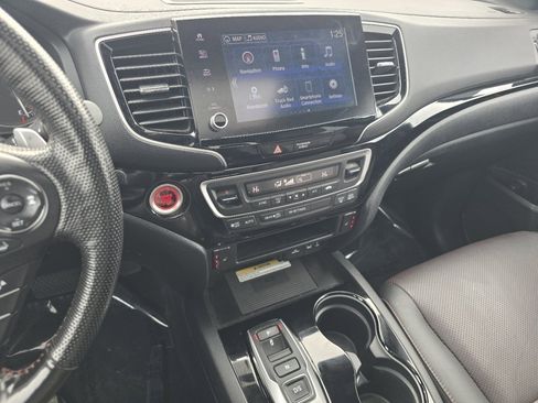 Used 2023 Honda Ridgeline Black Edition image 32