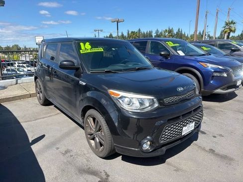 Used 2016 Kia Soul + w/ Tarmac Special Edition FWD image 2