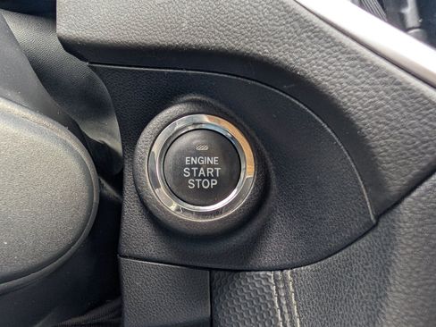 Used 2023 Subaru Forester Limited AWD/4WD image 32