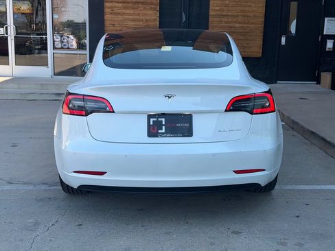 Used 2021 Tesla Model 3 Long Range AWD/4WD image 13