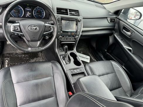 Certified 2017 Toyota Camry XLE image 2