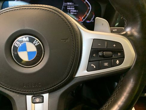 Used 2022 BMW 330i xDrive Sedan w/ M Sport Package image 22