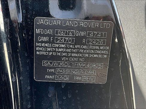 Used 2017 Jaguar F-TYPE R image 29