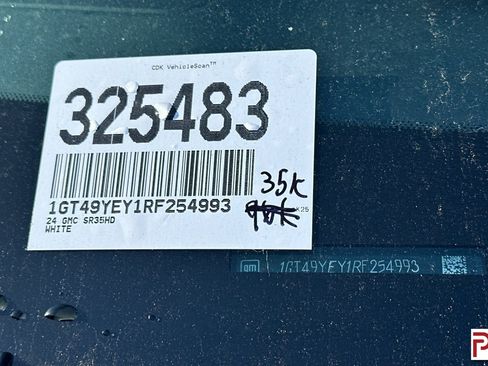 Used 2024 GMC Sierra 3500 Denali Ultimate image 35