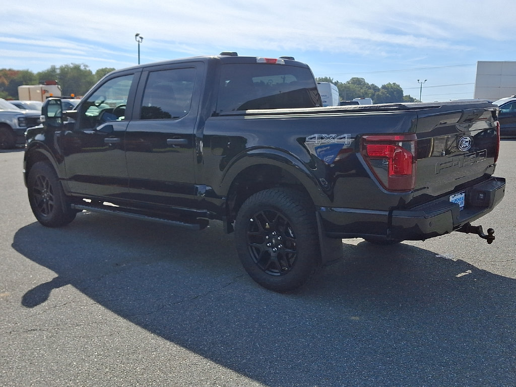 Used 2025 Ford F150 STX w/ STX Black Appearance Package AWD/4WD image 4