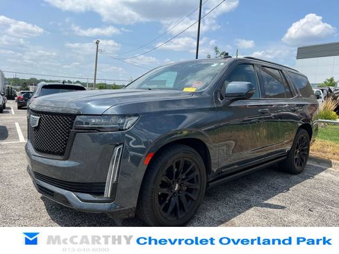 Used 2021 Cadillac Escalade Sport w/ Driver Assist Tech Package AWD/4WD image 7
