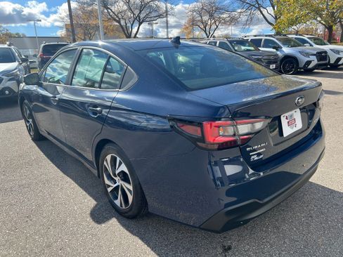 Certified 2025 Subaru Legacy Premium w/ Popular Package #1A image 5