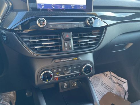 Used 2025 Ford Escape ST-Line w/ Cold Weather Package image 20