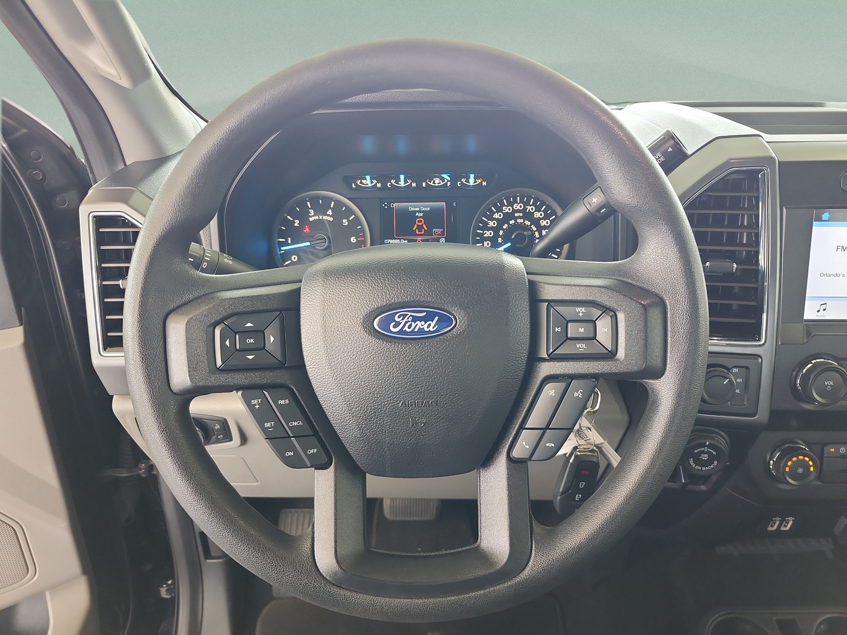 Used 2019 Ford F150 XLT w/ Heavy-Duty Payload Package AWD/4WD image 10