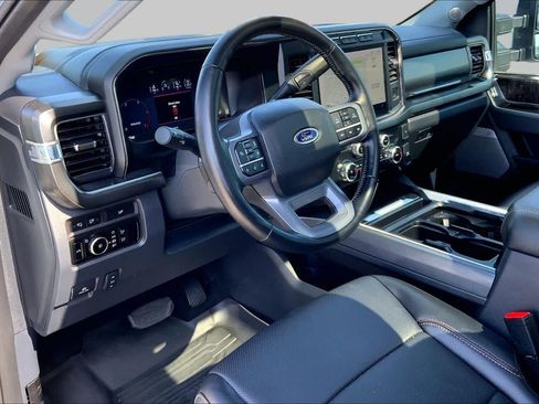 Used 2024 Ford F250 Lariat w/ Lariat Ultimate Package AWD/4WD image 16
