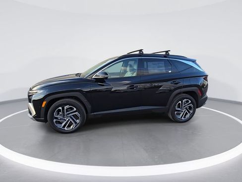 Used 2025 Hyundai Tucson Limited AWD/4WD image 4