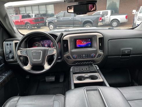Used 2015 GMC Sierra 3500 Denali w/ Duramax Plus Package image 24