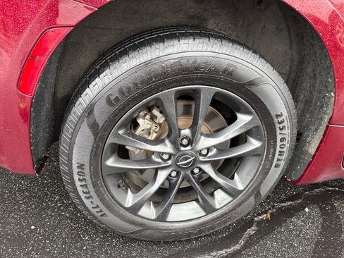 Used 2020 Chrysler Pacifica Touring-L w/ Advanced Safetytec Group image 24