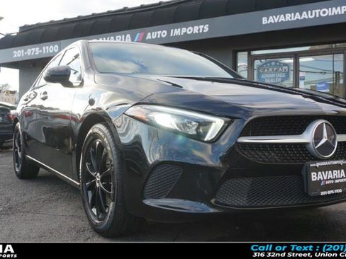 Used 2019 Mercedes-Benz A 220 A 220 4MATIC Sedan w/ Premium Package image 1
