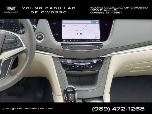 Used 2023 Cadillac XT5 Premium Luxury w/ LPO, Floor Liner Package AWD/4WD image 28