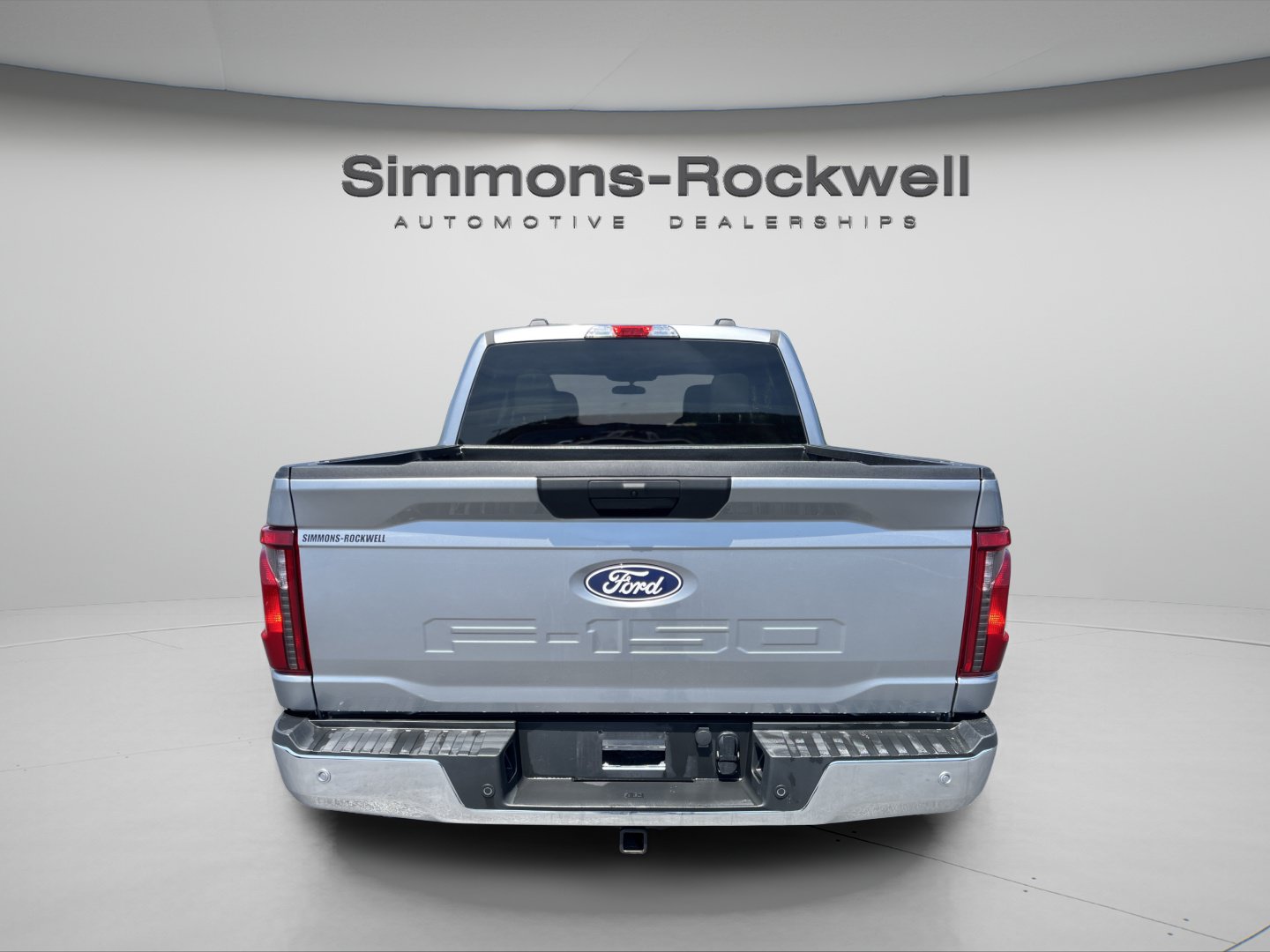 Used 2025 Ford F150 XLT w/ Equipment Group 301A Standard AWD/4WD image 4