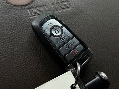 Used 2023 Ford F250 King Ranch image 31