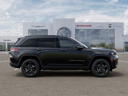New 2026 Jeep Grand Cherokee Limited AWD/4WD image 21