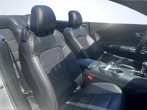 Certified 2022 Ford Mustang Premium image 7