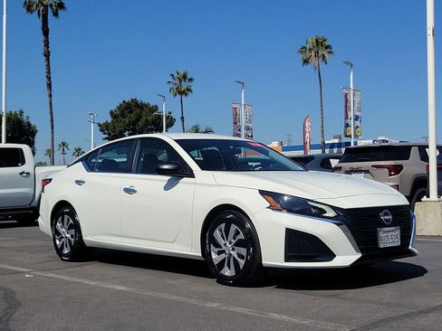 Certified 2025 Nissan Altima 2.5 S image 27