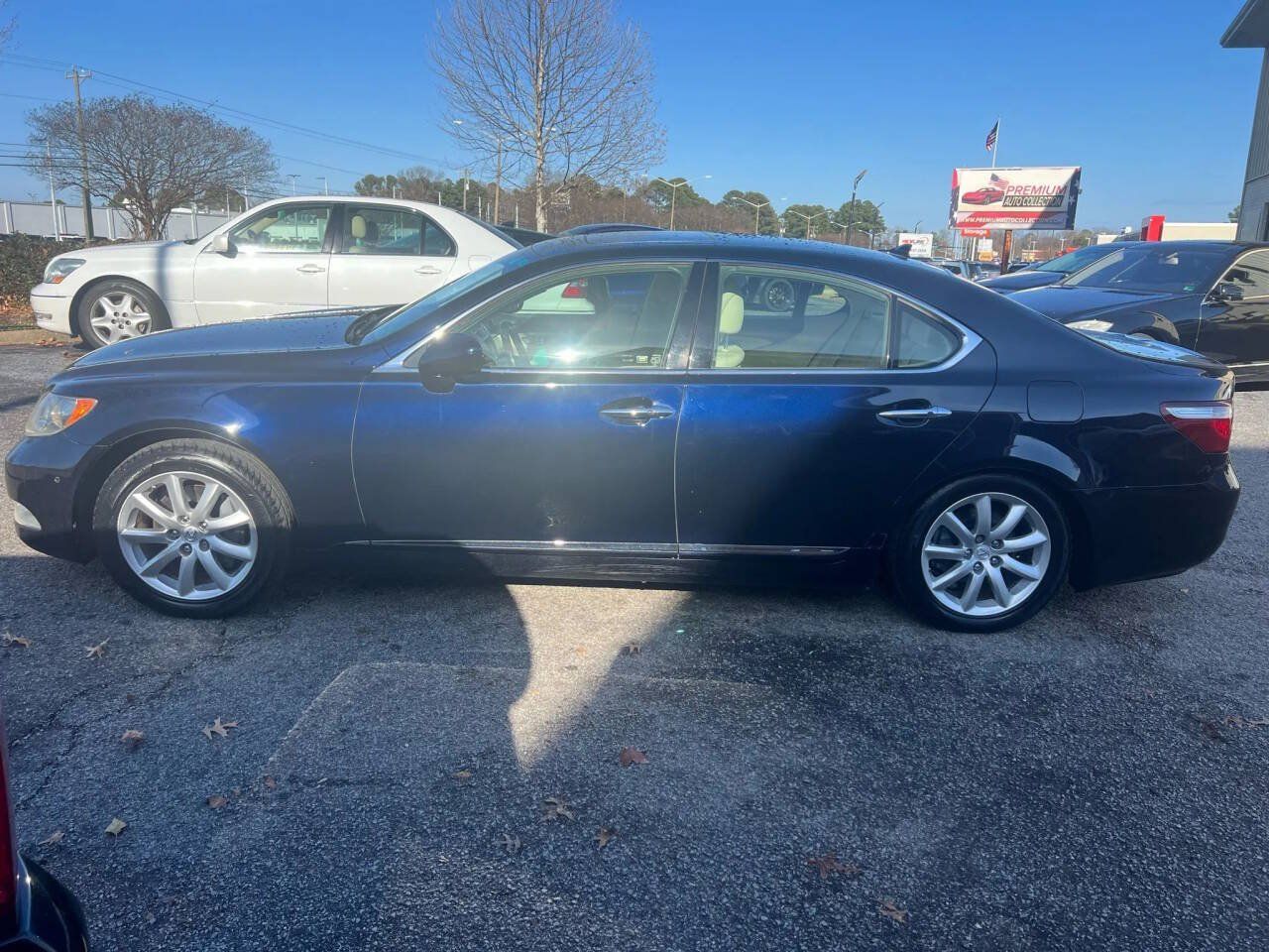 Used 2007 Lexus LS 460 RWD image 5