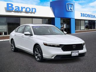 Used 2023 Honda Accord EX video 1