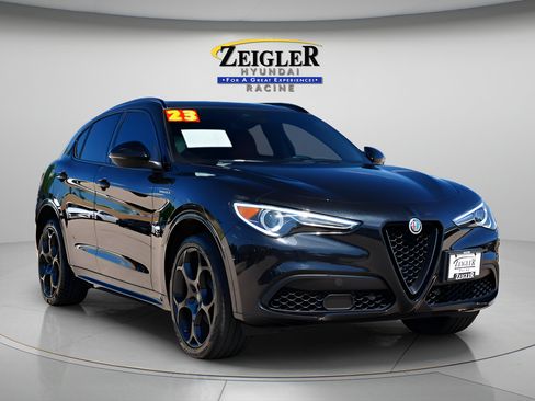 Used 2023 Alfa Romeo Stelvio Veloce AWD/4WD image 1