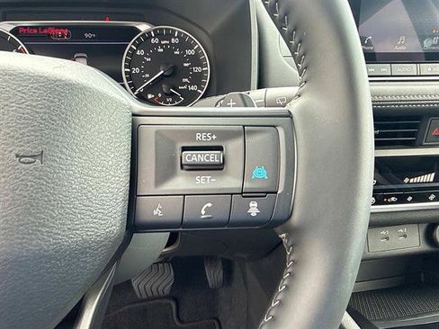 Used 2026 Nissan Rogue SV w/ Cold Weather Package FWD image 22