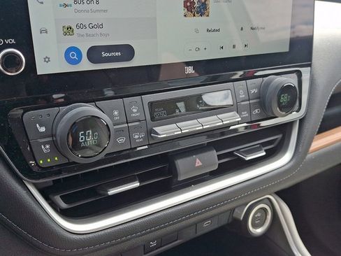 Certified 2025 Toyota Grand Highlander AWD image 17