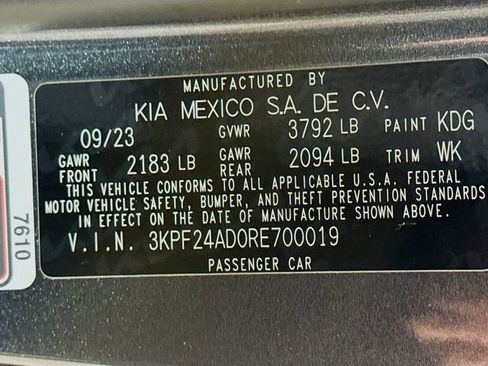 Used 2024 Kia Forte LXS image 16