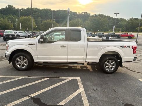Used 2019 Ford F150 XLT w/ Equipment Group 302A Luxury AWD/4WD image 2